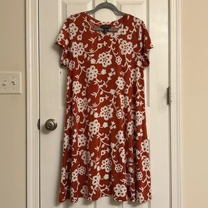 Candalite Women’s Orange White Floral Short Sleeve Shift Dress Poly-blend 1X